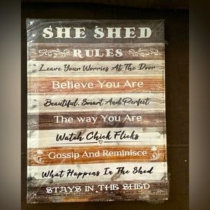 Wall decor for women